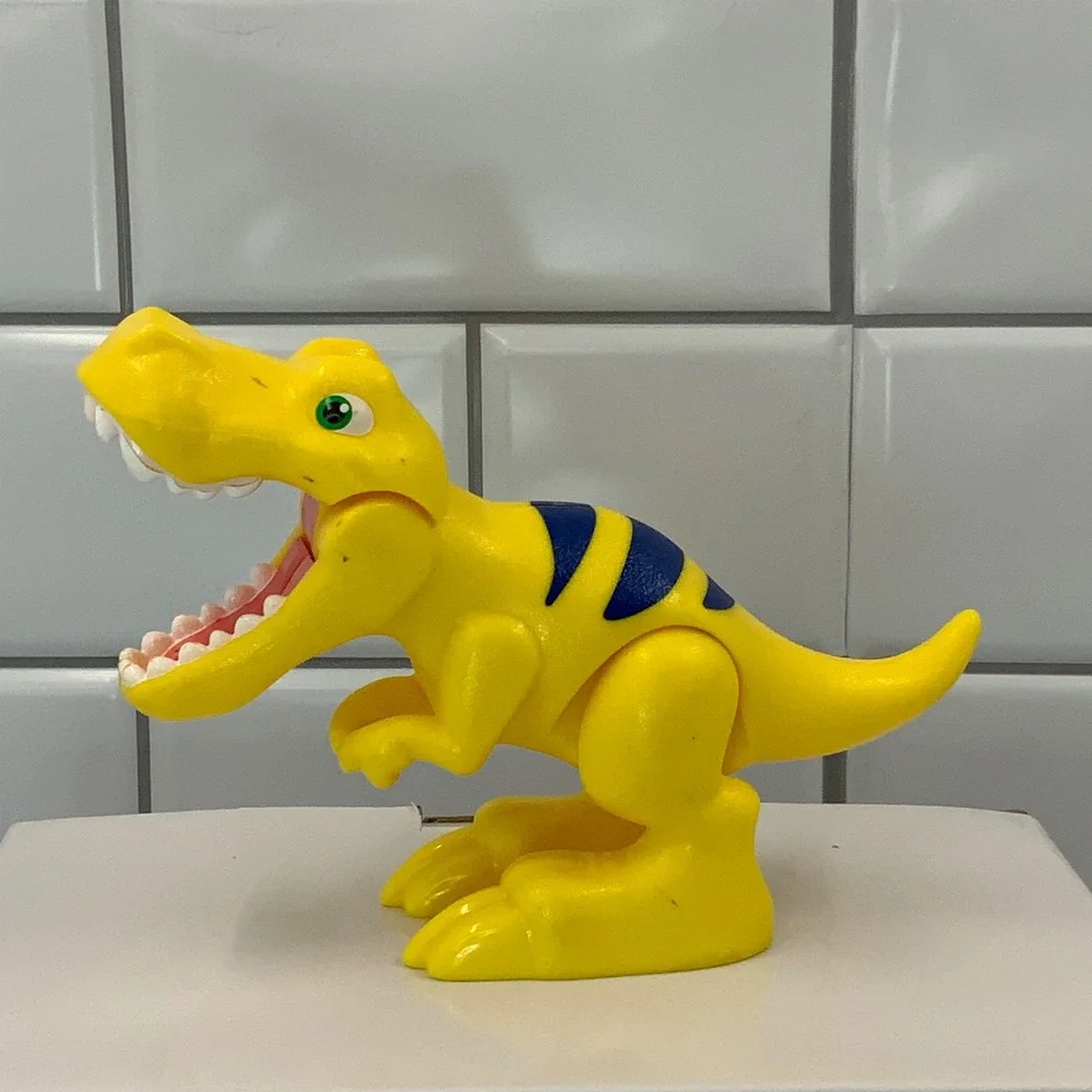 Paw Patrol Dino Rescue Tyrannosaurus Rex Yellow T-Rex Dinosaur Action Figure Toy